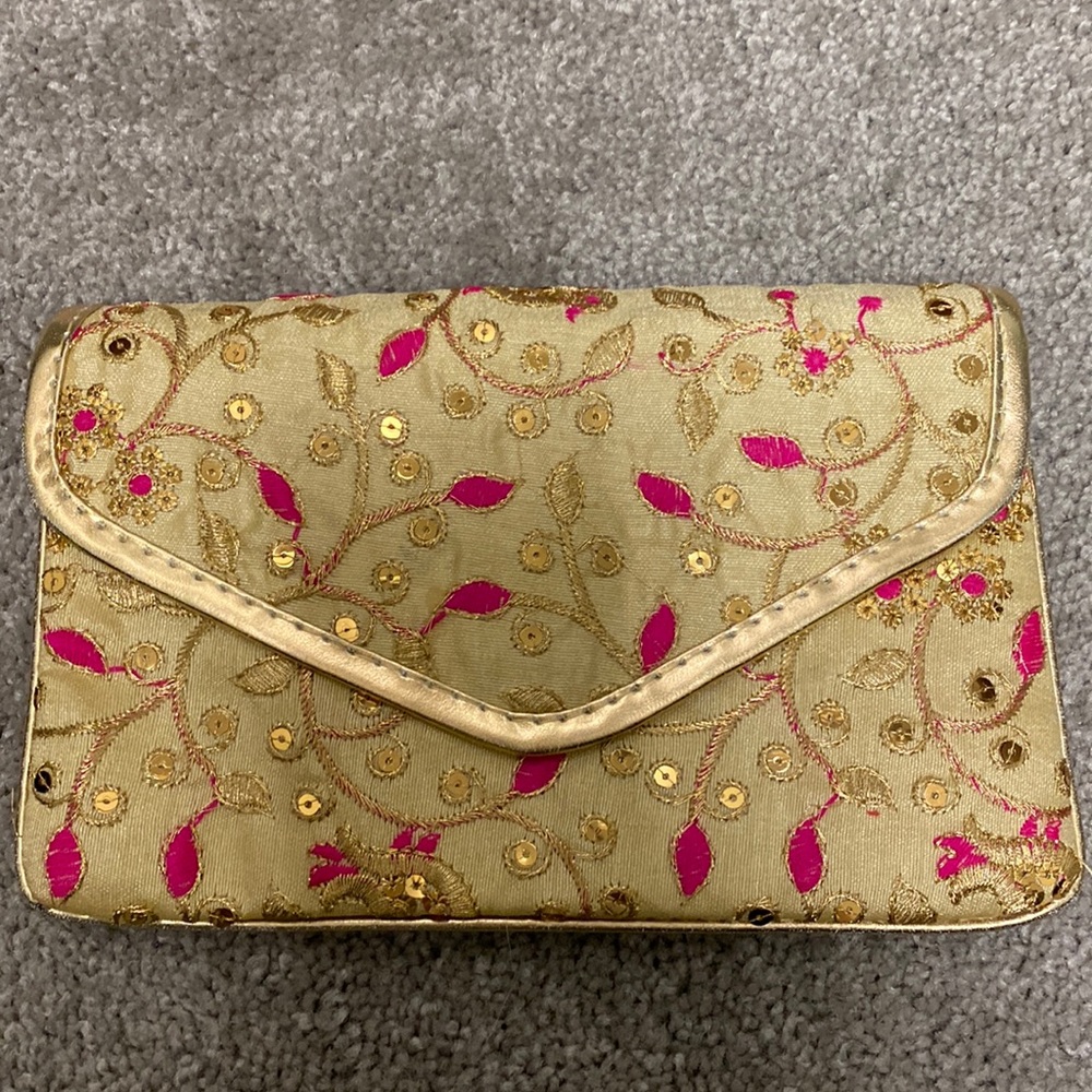 Clutch from India